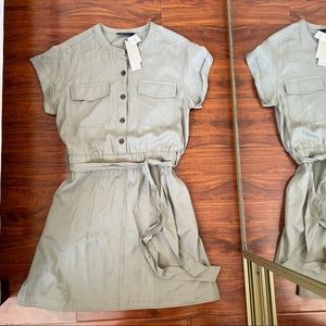 NWT Banana Republic green dress .Size Petite M